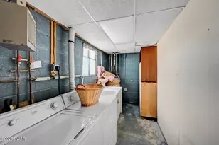 387 Lakeview Dr W, Lake Ariel, PA 18436 - Photo 61