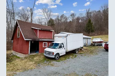 121 Pond Road, Moscow, PA 18444 - Photo 3