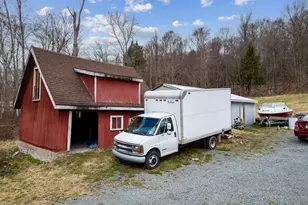 121 Pond Rd, Moscow, PA 18444 - Photo 3