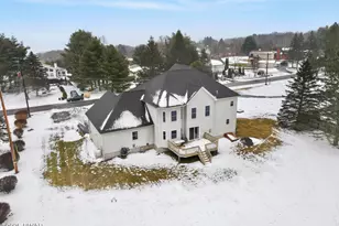 110 Overlook Ln, Lords Valley, PA 18428 - Photo 13