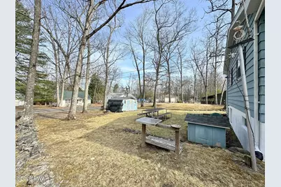 13 Oak Drive, Lakeville, PA 18438 - Photo 35