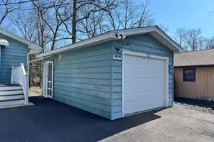 13 Oak Dr, Lakeville, PA 18438 - Photo 39