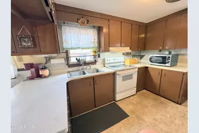 13 Oak Drive, Lakeville, PA 18438 - Photo 23