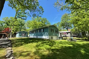 13 Oak Dr, Lakeville, PA 18438 - Photo 7