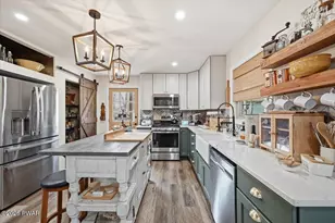 119 Ridgeway Dr, Lords Valley, PA 18428 - Photo 17