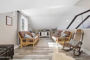 190 Marcel Dr, Dingmans Ferry, PA 18328 - Photo 39