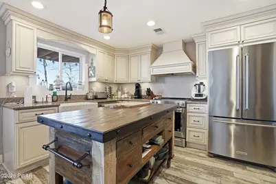 190 Marcel Drive, Dingmans Ferry, PA 18328 - Photo 23