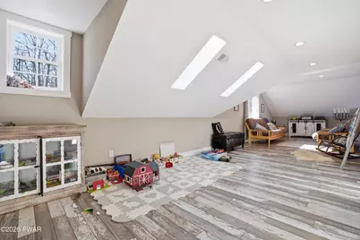 190 Marcel Drive, Dingmans Ferry, PA 18328 - Photo 37