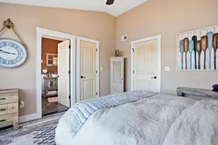 190 Marcel Dr, Dingmans Ferry, PA 18328 - Photo 45