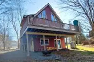 620 Lakeview Dr E, Lake Ariel, PA 18436 - Photo 1