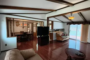 103 Forest Ct, Hawley, PA 18428 - Photo 9