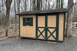 802 Cedar Ct, Lords Valley, PA 18428 - Photo 45