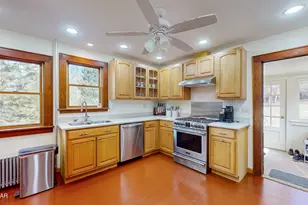 697 Blooming Grove Rd, Hawley, PA 18428 - Photo 7