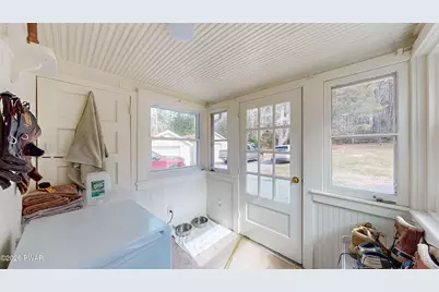 697 Blooming Grove Road, Hawley, PA 18428 - Photo 15