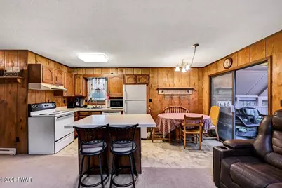 331 Chestnuthill Drive, Lake Ariel, PA 18436 - Photo 9