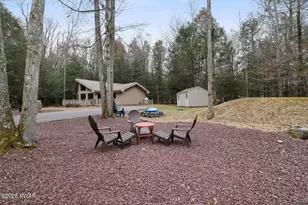 4 Aquarius Ln, Lake Ariel, PA 18436 - Photo 17