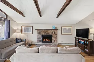 135 Candlewick Way, Lackawaxen, PA 18435 - Photo 5