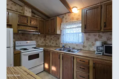 107 Highland Trail, Pleasant Mount, PA 18453 - Photo 9