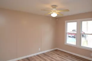 137 Oak Dr, Greentown, PA 18426 - Photo 11