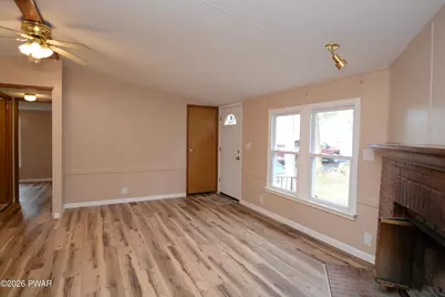 137 Oak Drive, Greentown, PA 18426 - Photo 5