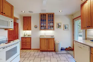 147 W Shore Rd, Shohola, PA 18458 - Photo 17