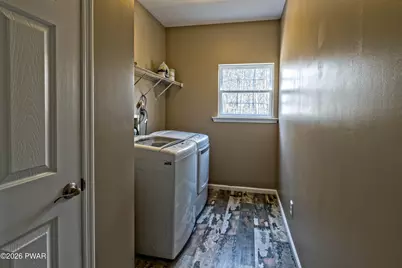 549 Marco Way, East Stroudsburg, PA 18302 - Photo 17