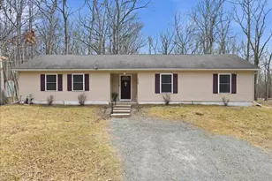 175 Oak Hill Rd, Hawley, PA 18428 - Photo 1