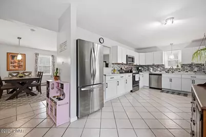 175 Oak Hill Road, Hawley, PA 18428 - Photo 17