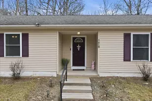 175 Oak Hill Rd, Hawley, PA 18428 - Photo 3