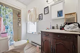 412 Church St, Hawley, PA 18428 - Photo 89