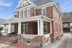 412 Church St, Hawley, PA 18428 - Photo 9