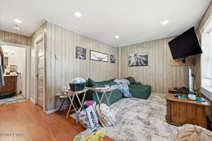 412 Church St, Hawley, PA 18428 - Photo 93