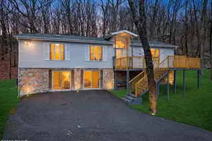 163 Radcliff Rd, Bushkill, PA 18324 - Photo 1