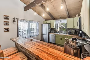 120 Yvonne Ln, Dingmans Ferry, PA 18328 - Photo 17