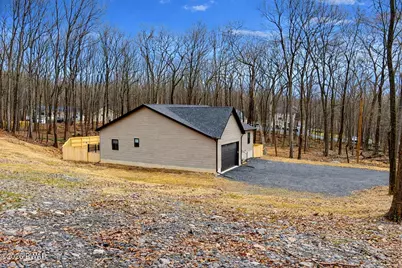 109 Pitch Pine Lane, Milford, PA 18337 - Photo 5