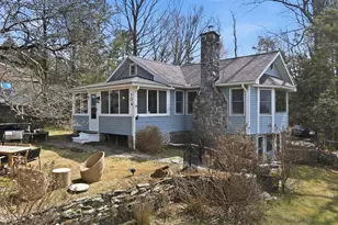 104 Lane Ct, Paupack, PA 18451 - Photo 3