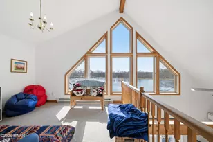 174 N Lake Dr, Dingmans Ferry, PA 18328 - Photo 41