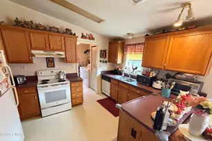 56 Meadowland Dr, Damascus, PA 18415 - Photo 17