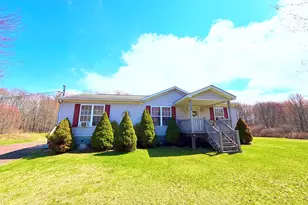 56 Meadowland Dr, Damascus, PA 18415 - Photo 3