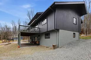1647 Windemere Pl, Lake Ariel, PA 18436 - Photo 43