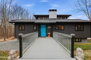 1647 Windemere Pl, Lake Ariel, PA 18436 - Photo 3