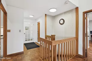 1647 Windemere Pl, Lake Ariel, PA 18436 - Photo 5