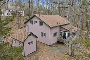 803 Round Up Ct, Lords Valley, PA 18428 - Photo 3