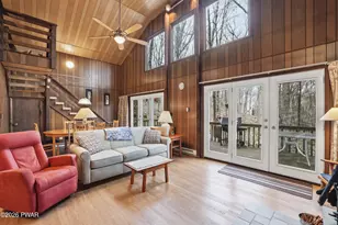 803 Round Up Ct, Lords Valley, PA 18428 - Photo 19