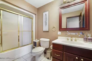 355 Lake Point Ave, Afton, PA 18407 - Photo 17