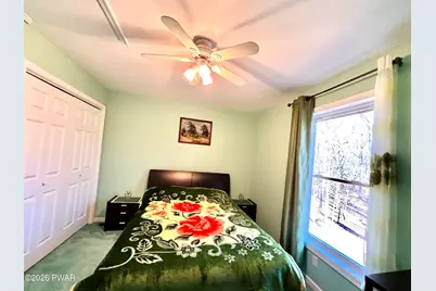 154 Lakeview Drive, Dingmans Ferry, PA 18328 - Photo 25
