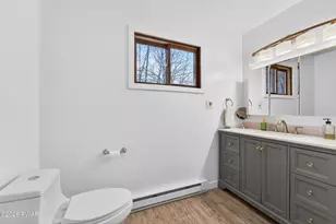 119 Bond Ct, Bushkill, PA 18324 - Photo 37