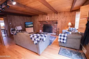 72 Oak Cir, Lake Ariel, PA 18436 - Photo 9