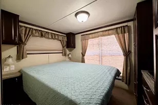 213 Tribes Dr, Shohola, PA 18458 - Photo 11