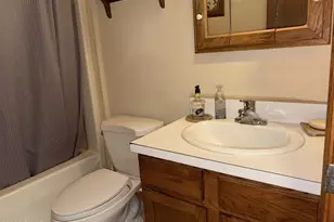 193 Primrose Ln, Milford, PA 18337 - Photo 13